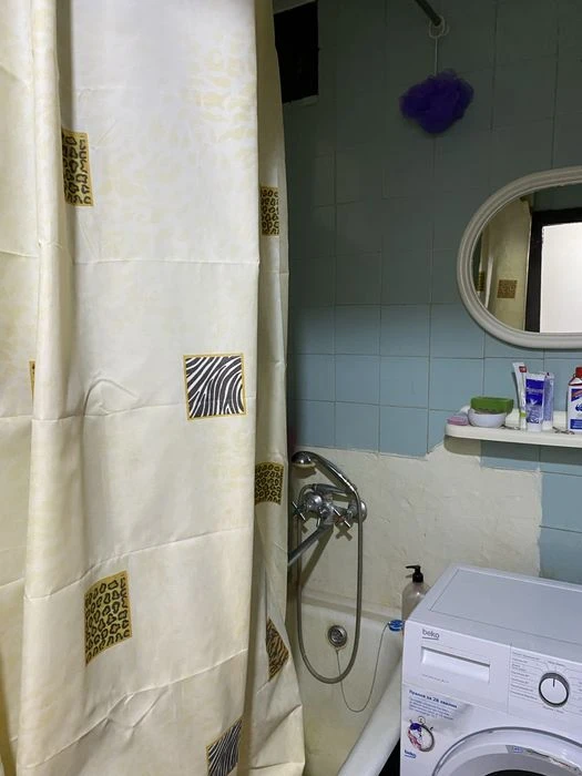 Продаж 3 кімн квартіри.вул Народного Руху.