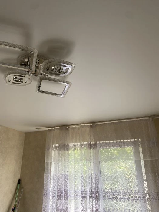 Продаж 3 кімн квартіри.вул Народного Руху.