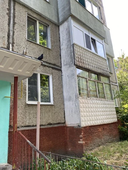 Продаж 3 кімн квартіри.вул Народного Руху.