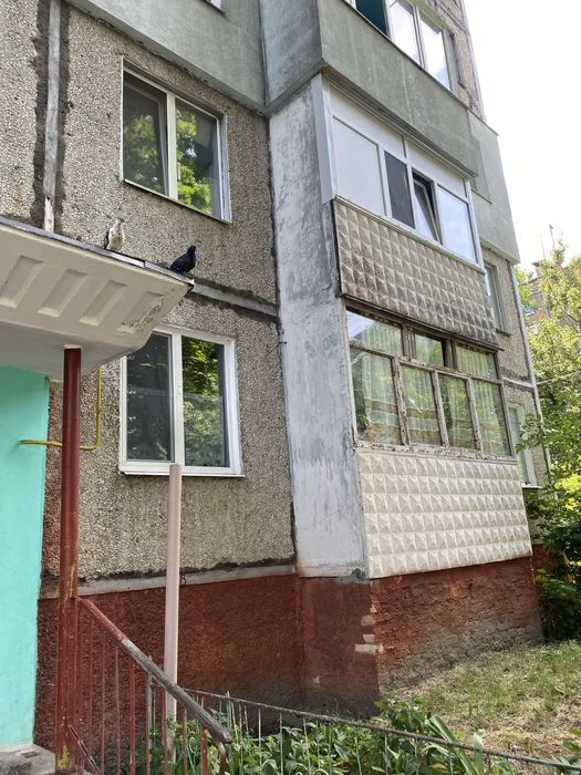 Продаж 3 кімн квартіри.вул Народного Руху.