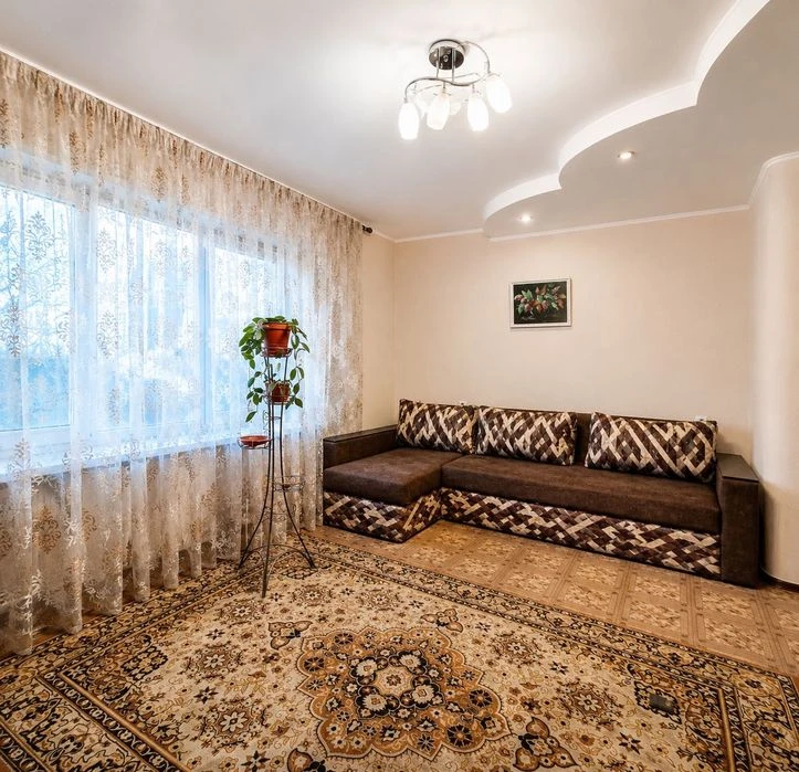 Продам 3 кімнатну квартиру Круг!