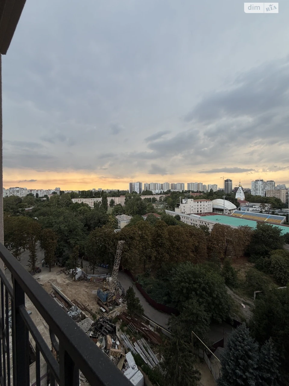 Продажа квартир Приморский.