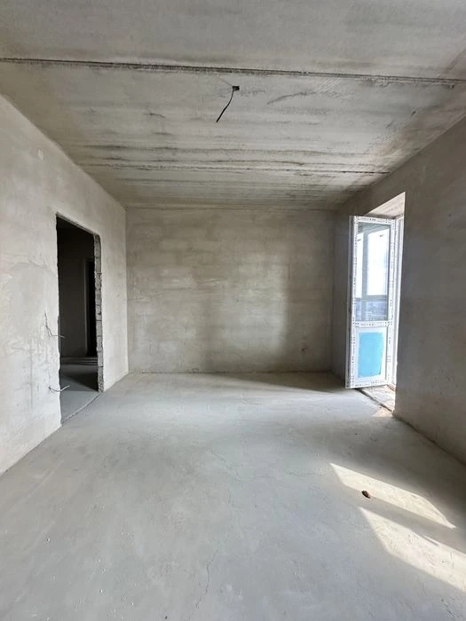 Продаж 1-кімнатна квартира вул. Лісова, 42в