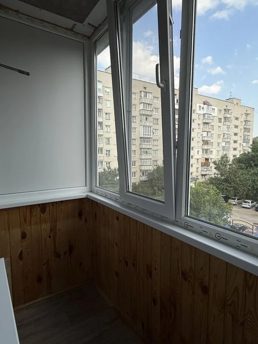 Продаж 1-кімнатної квартири, район Палацу культури!