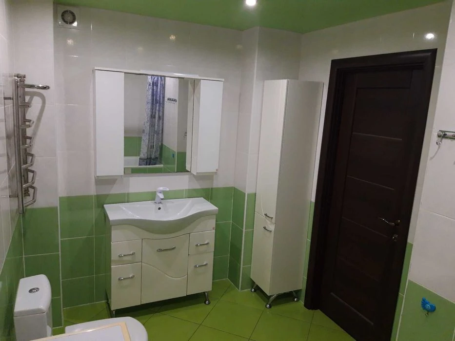2-кімн.кв. 84 м2 в Чернігові. Центр. Автономка. Ремонт