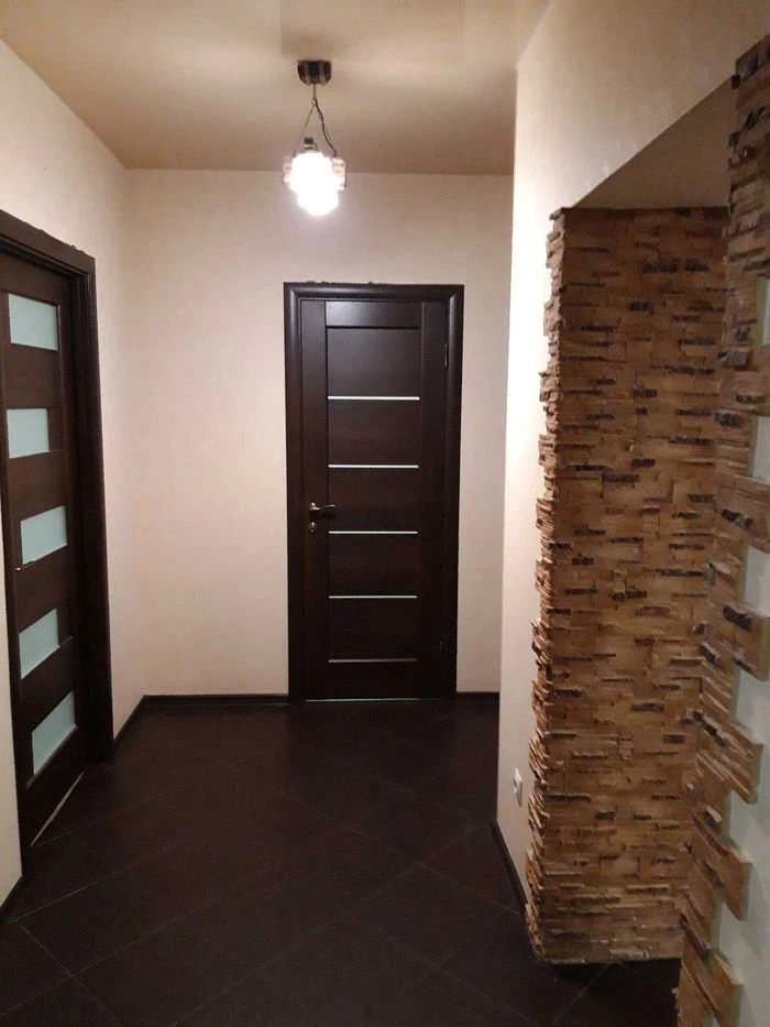 2-кімн.кв. 84 м2 в Чернігові. Центр. Автономка. Ремонт