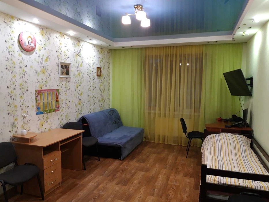 2-кімн.кв. 84 м2 в Чернігові. Центр. Автономка. Ремонт
