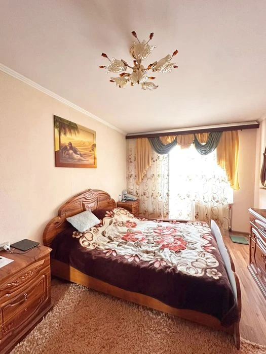 Продаж 3кім по вул. Красносільського. Автономна. Масани. єОс