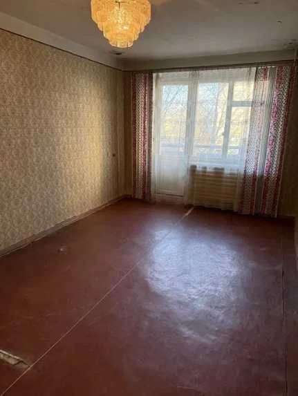 ПРОДАЮ 1-кім.Кв. 32м2 цегляний буд Поруч Ринок ГОЛІВУД.Просп
