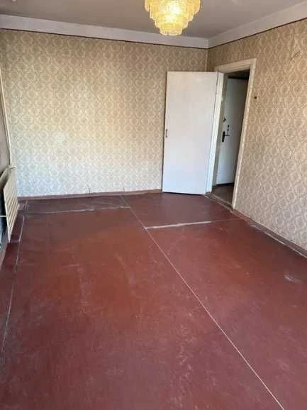 ПРОДАЮ 1-кім.Кв. 32м2 цегляний буд Поруч Ринок ГОЛІВУД.Просп