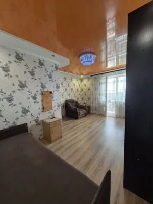 Продаж 1 кім. Квартири з Автономним опаленням.