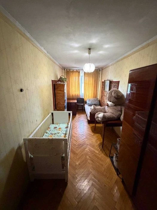 Продам 3-х комн. квартиру, р-н Площадь, Вал