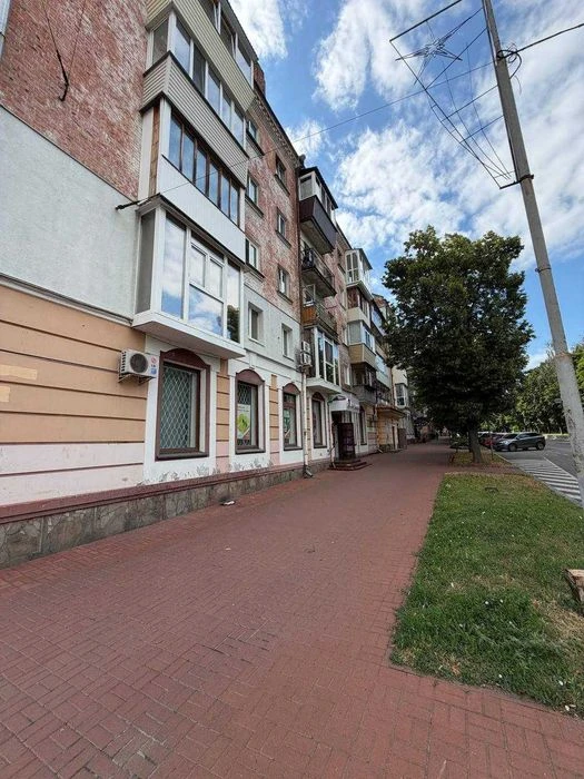 Продам 3-х комн. квартиру, р-н Площадь, Вал