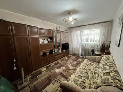 1кім кв з косметикою вул. Тероборони(Гагаріна).Подусівка.Сер