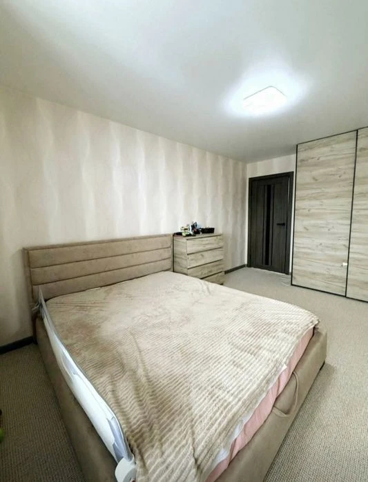 81м2 Продаж гарної 3 кім квартири Автономка