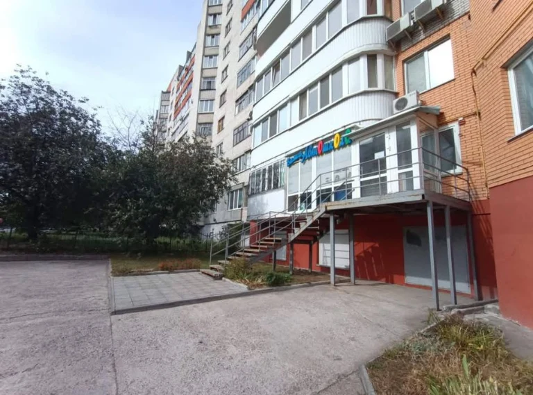 Однокімнатна квартира район Бойова.   СС