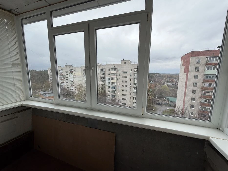 Продам 3 ком ул. Днепровская Сертификат