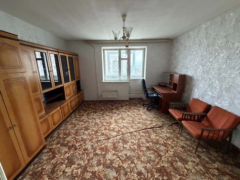 Продам 3 ком ул. Днепровская Сертификат