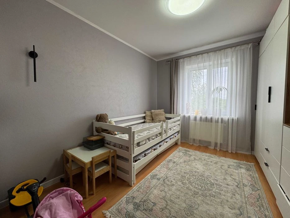 Трикімнатна квартира, 72 м2, вул. Єськова, АВТОНОМКА,  VS