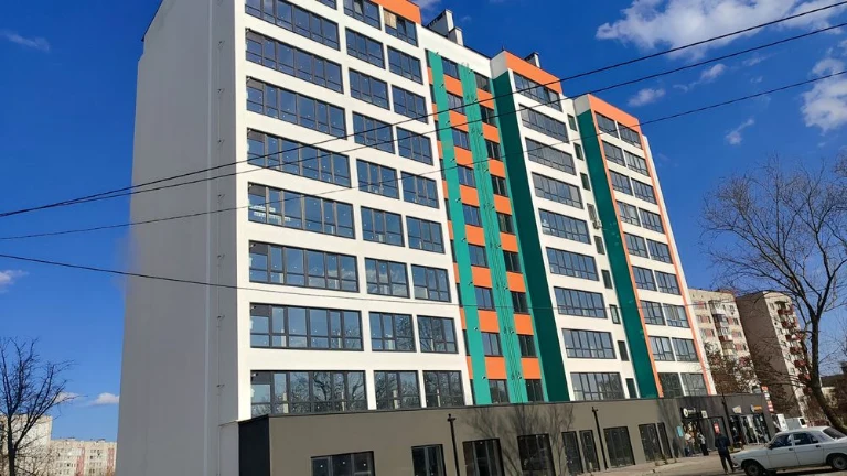 Квартира з розтермінуванням 3кімнатна 24000грн/м2 Без доплат