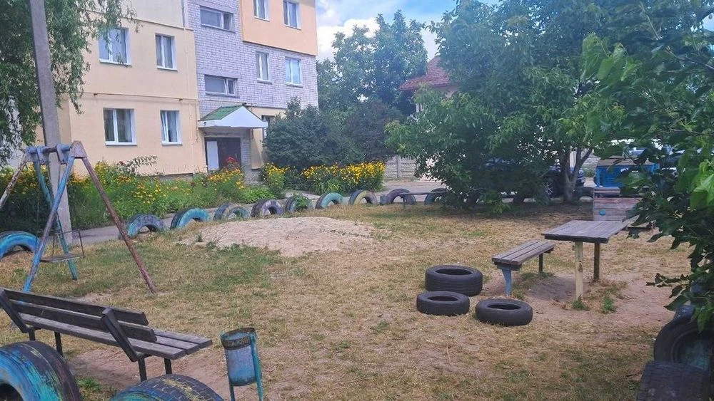 СМ Продам 3 квартиру 82 м² Автономне опалення  1 поверх Райо