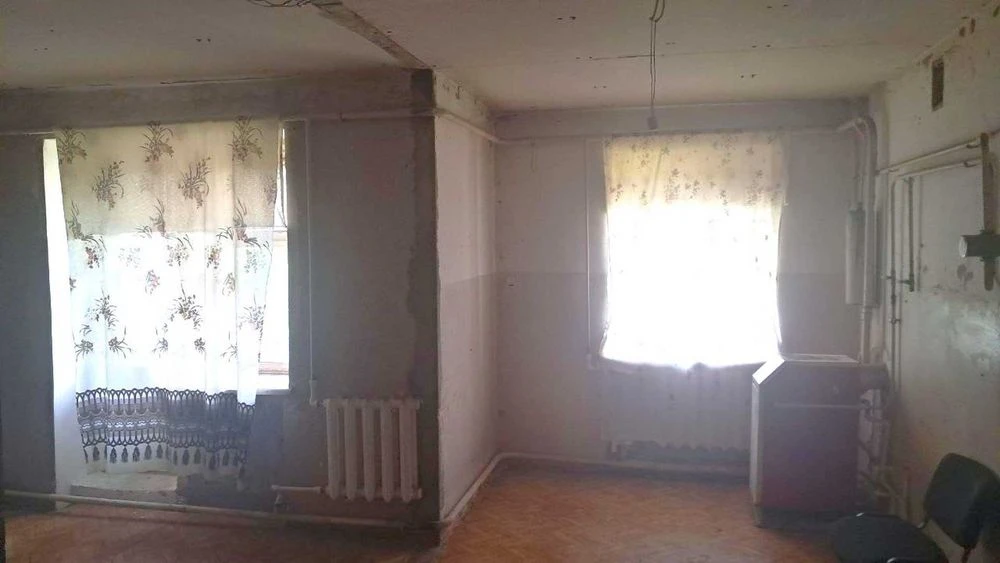 СМ Продам 3 квартиру 82 м² Автономне опалення  1 поверх Райо