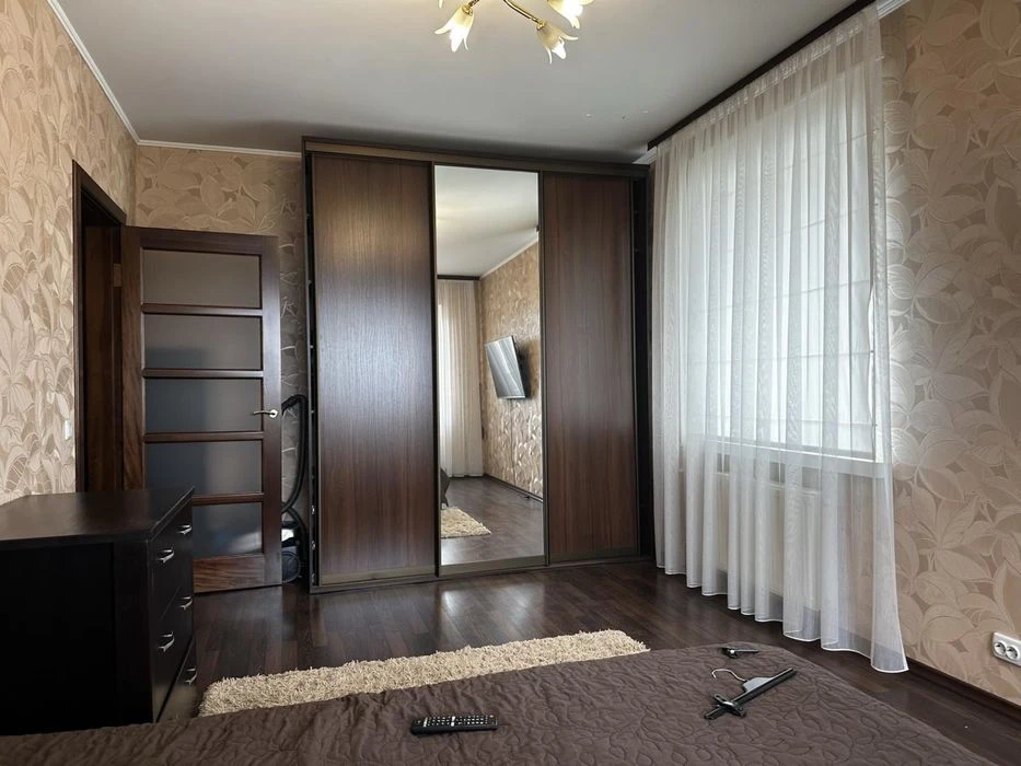 Продам 2х кімн кв Центр, ЦУМ.