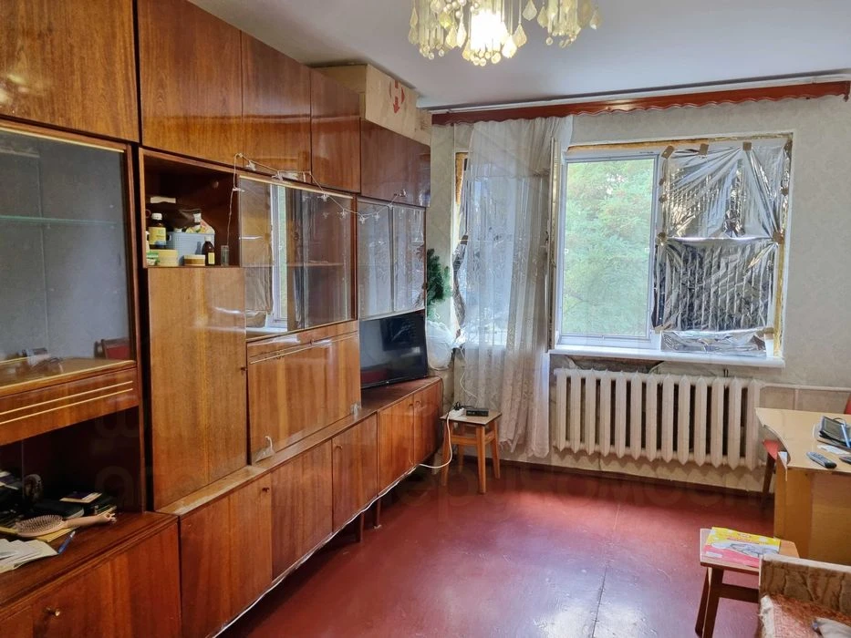 2 кімнатна квартира 49м2 в житловому стані в районі Ремзавод