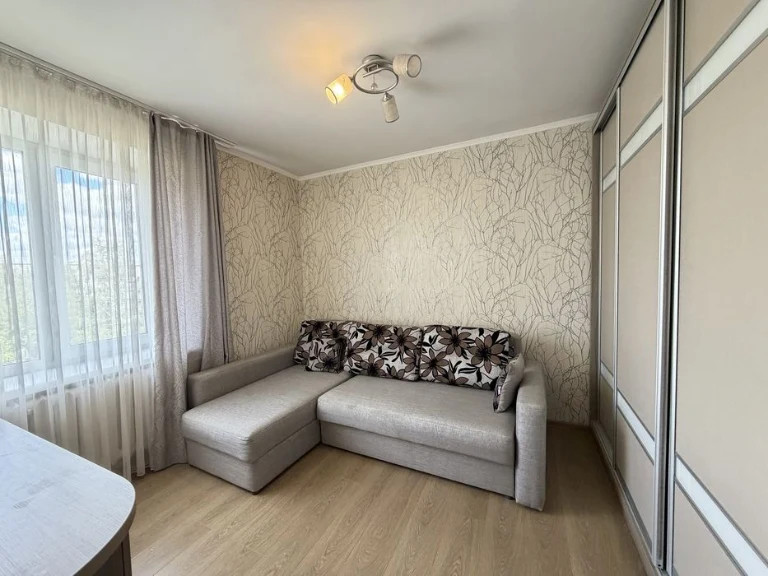 4кім квартира пр-т Миру, Ремзавод 5/9 цегла Сертифікат
