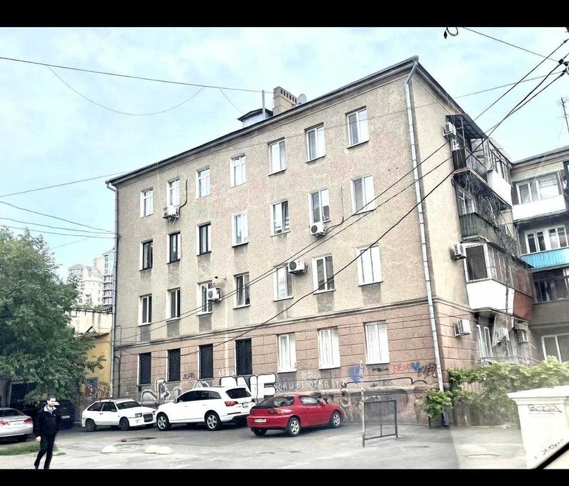 Продам 2-квартиру в историческом центре на ул Н Пестрой/Поль