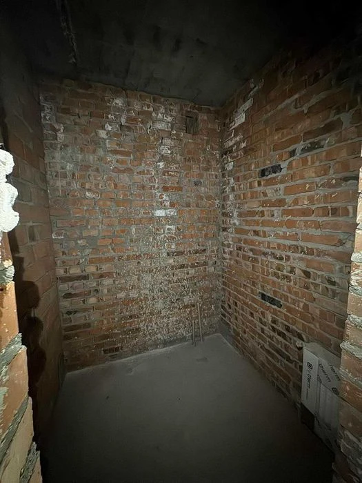 Продаж 2-х кімн кв-ри 54 м2, 3\5 новобудова, автон Савчука 7
