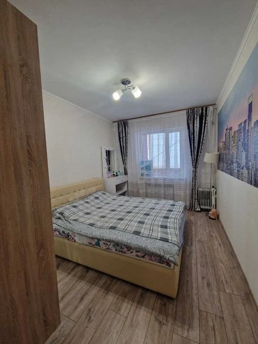 Продається 2-на квартира по вул.Освіти