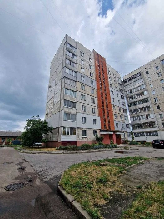 Продається 2-на квартира по вул.Освіти