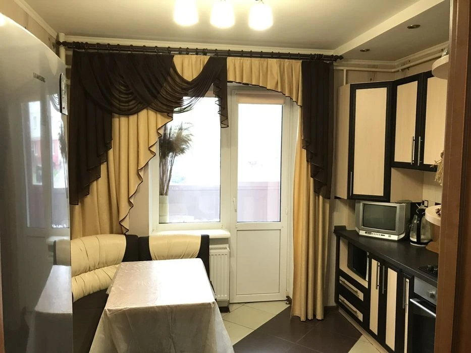 2-х кімнатна квартира 62м² + Комірка 4м². Новобудова вул.  С