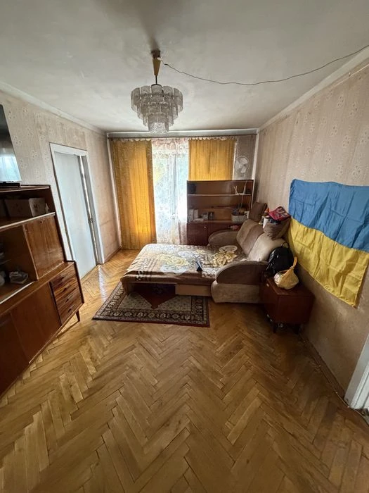 Продам 3 ком с самом сердце Чернигова
