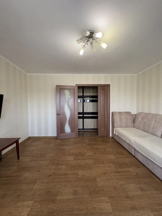 Продаж 3 кім квартира Вул Доценко 25 в біля 12 школи