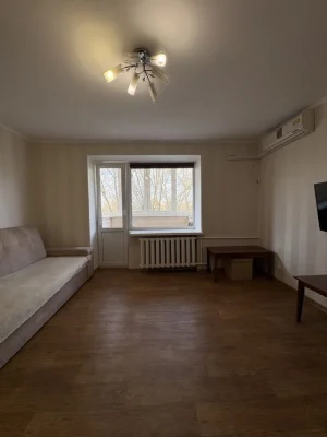 Продаж 3 кім квартира Вул Доценко 25 в біля 12 школи