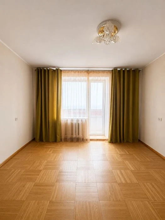 Продаж 3-кім. квартира вул. Шевченка 106