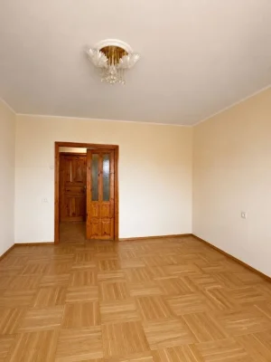 Продаж 3-кім. квартира вул. Шевченка 106
