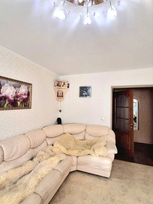 Продам 3 кімнатну квартиру Ремонт! Ліс!