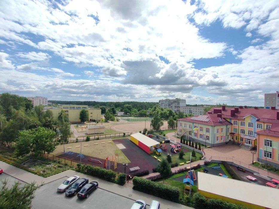 4 кімнатна квартира на вул. Незалежності 50