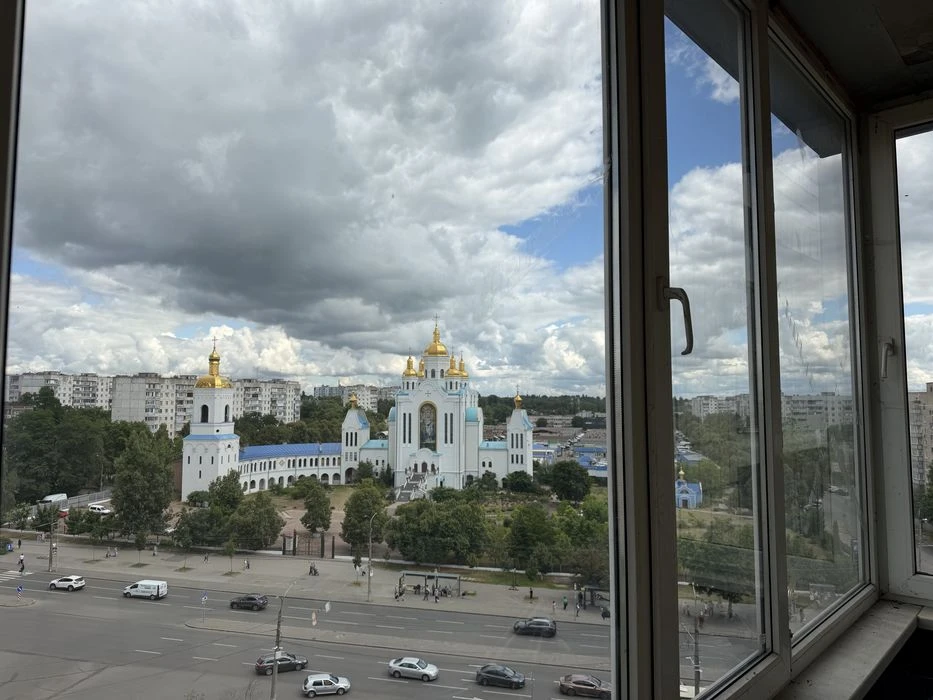 3 кім кв пр-т Л. Лукʼяненка ( Рокосовського)