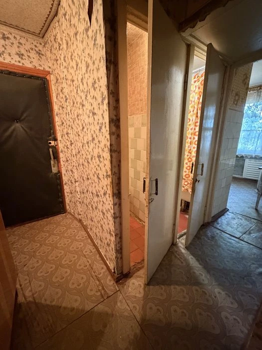 Продаж 2-во кімнатної квартири на вул.Любецькій,31