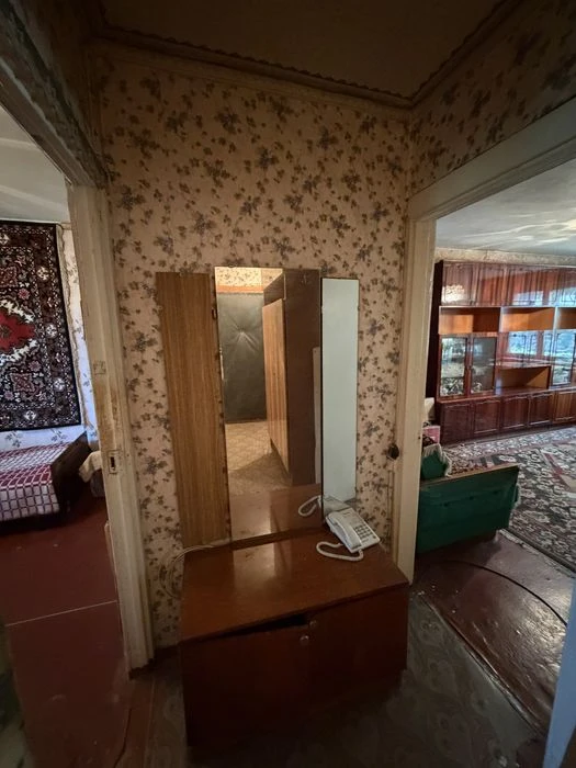 Продаж 2-во кімнатної квартири на вул.Любецькій,31