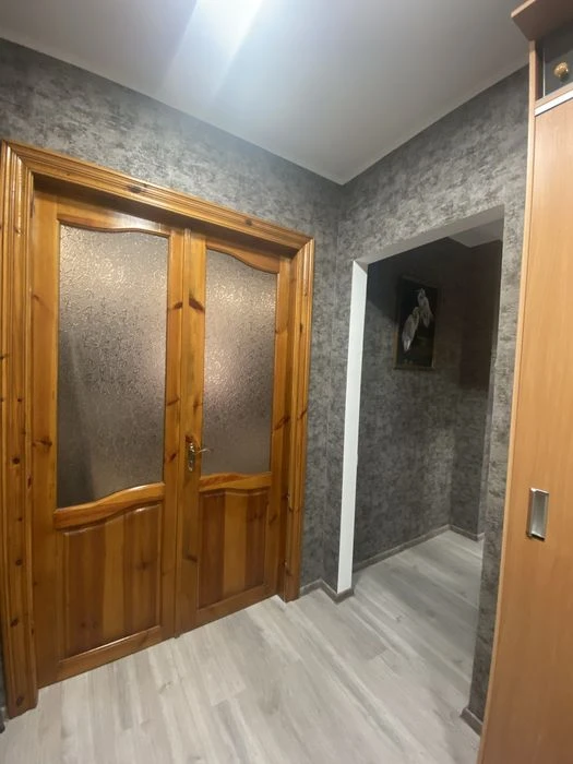Продається 2х кім. квартира з ремонтом в Центрі