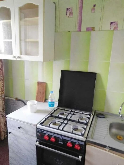 Продаж 1 кімнатної квартири площею 30кв.м. по вул. Мазепи пе