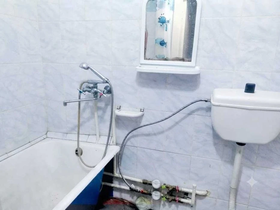 Продаж 1 кімнатної квартири площею 30кв.м. по вул. Мазепи пе