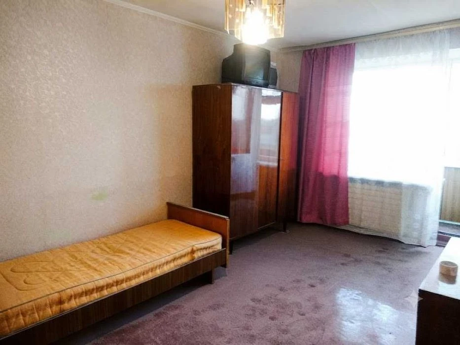 Продаж 1 кімнатної квартири площею 30кв.м. по вул. Мазепи пе