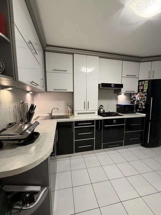 Продаж 3- х кімнатної квартири на Масанах.Автономне опалення