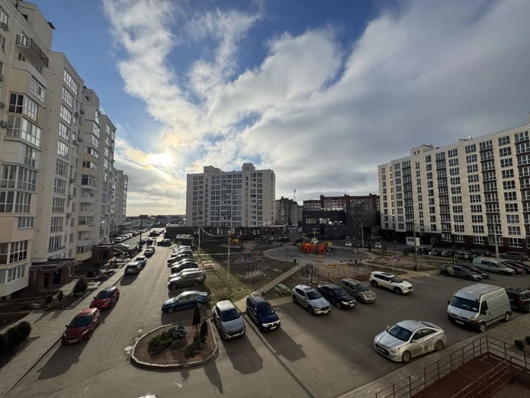 Продаж 1-кімнатної квартири в новобудові Масани 3поверх,тепл